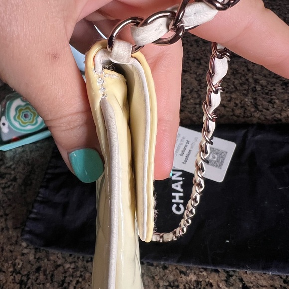 Authentic Chanel Chain Flap Bag Camellia Patent East West - Picture 10 of 16